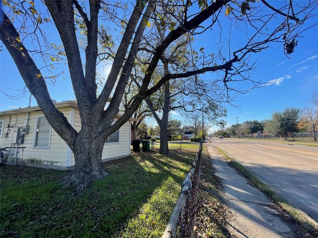 6642 Teluco Street, Houston, TX 77055