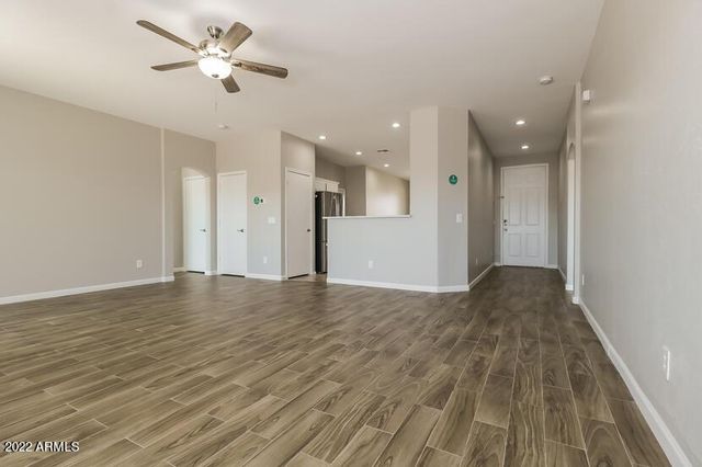 709 E Whyman Avenue, Avondale, AZ 85323