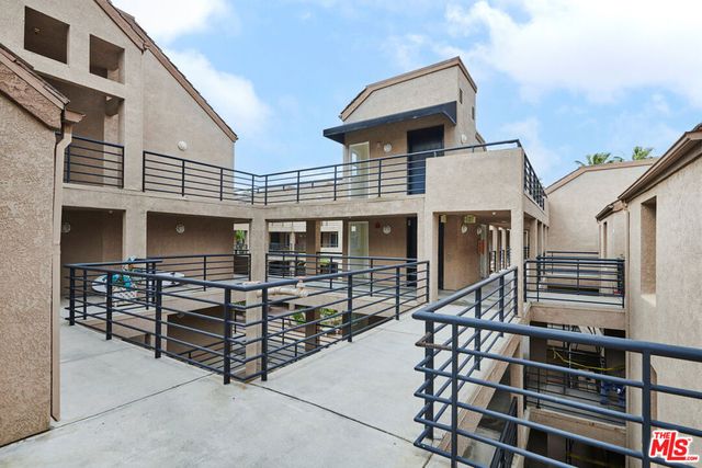 1200 Pacific Coast Highway 305, Huntington Beach, CA 92648