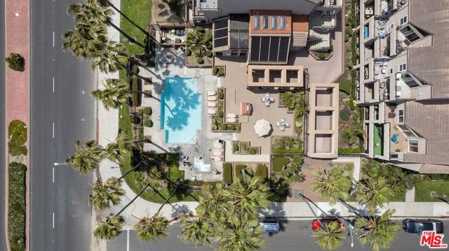 1200 Pacific Coast Highway 305, Huntington Beach, CA 92648