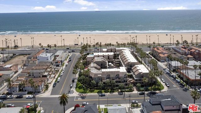 1200 Pacific Coast Highway 305, Huntington Beach, CA 92648