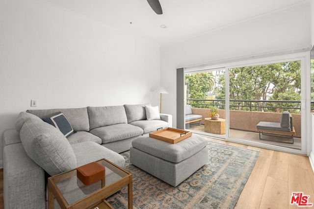 1200 Pacific Coast Highway 305, Huntington Beach, CA 92648