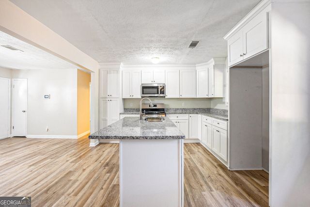 4103 Masonwood Court, Snellville, GA 30039