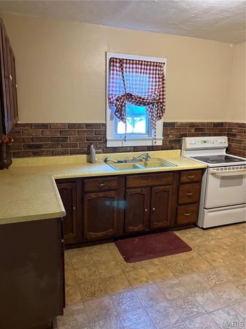 2508 Hodges Avenue, Granite City, IL 62040