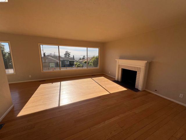 2635 MONTE VISTA AVE., El Cerrito, CA 94530