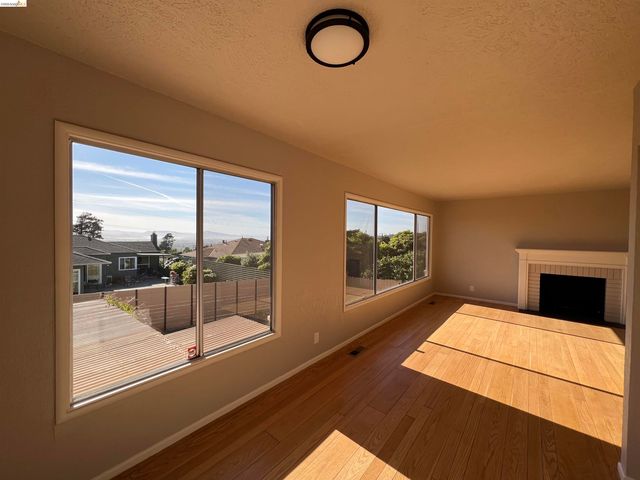 2635 MONTE VISTA AVE., El Cerrito, CA 94530