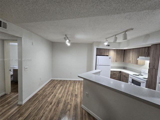 12730 Vista Isles Dr 815, Sunrise, FL 33325