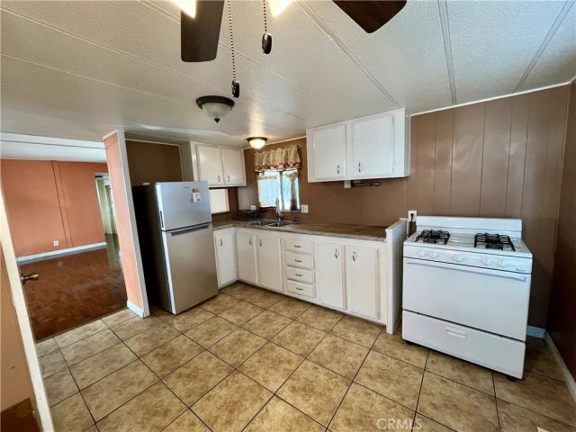 16540 Whittier 6, Whittier, CA 90603