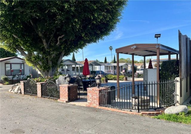 16540 Whittier 6, Whittier, CA 90603