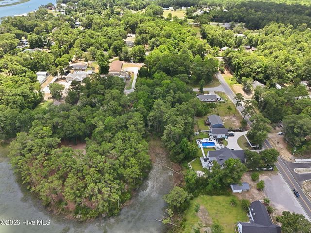 Na Garner Street SW, Shallotte, NC 28470