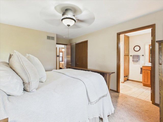 704 Augusta Drive, Waunakee, WI 53597