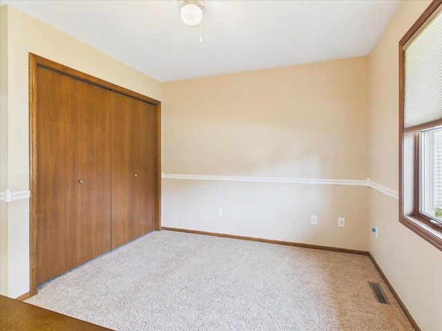 704 Augusta Drive, Waunakee, WI 53597
