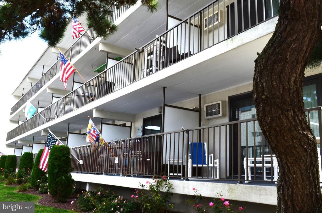 9 138TH ST #307, Ocean City, MD 21842