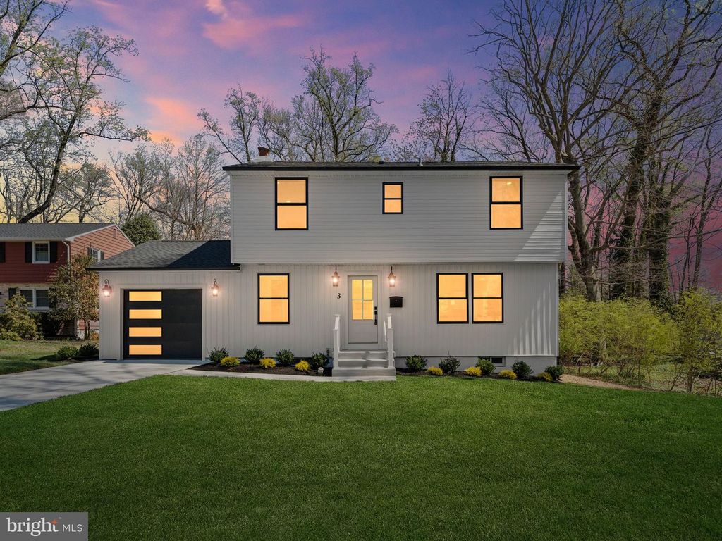 3 OVERBROOK CIR, Moorestown, NJ 08057