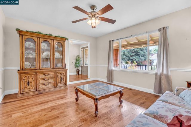 5565 Banff Ct, Concord, CA 94521