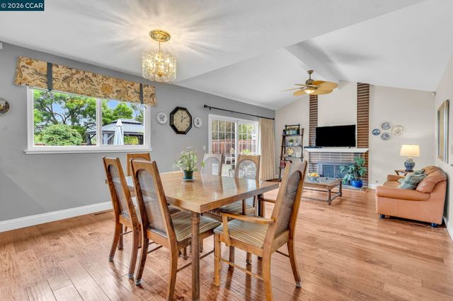 5565 Banff Ct, Concord, CA 94521