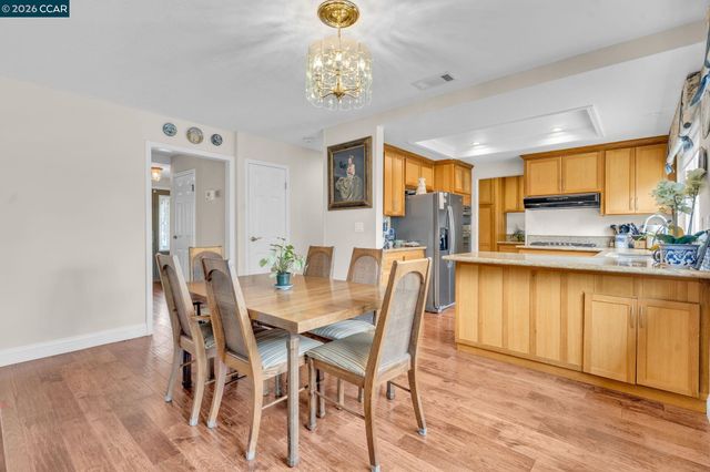 5565 Banff Ct, Concord, CA 94521