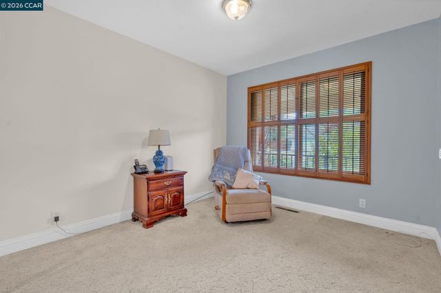 5565 Banff Ct, Concord, CA 94521