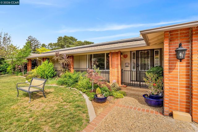 5565 Banff Ct, Concord, CA 94521