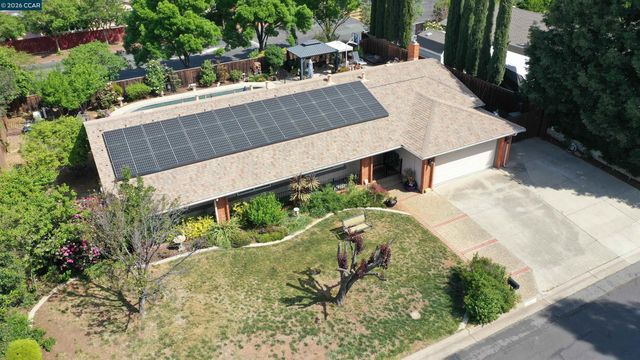 5565 Banff Ct, Concord, CA 94521