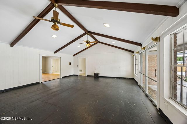 6841 MADRID Avenue, Jacksonville, FL 32217