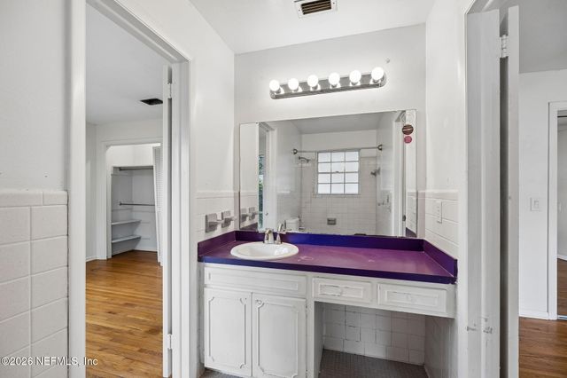 6841 MADRID Avenue, Jacksonville, FL 32217