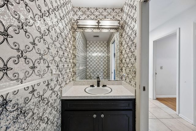 6841 MADRID Avenue, Jacksonville, FL 32217