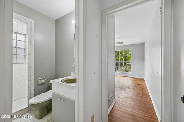 6841 MADRID Avenue, Jacksonville, FL 32217