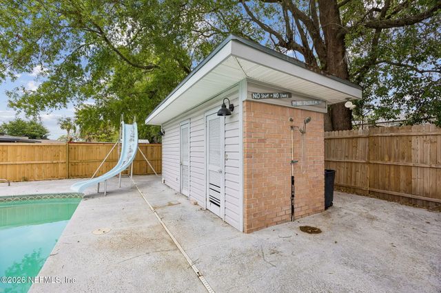 6841 MADRID Avenue, Jacksonville, FL 32217