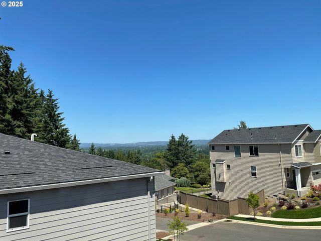 7827 Sw THORNBRIDGE Ter, Beaverton, OR 97007