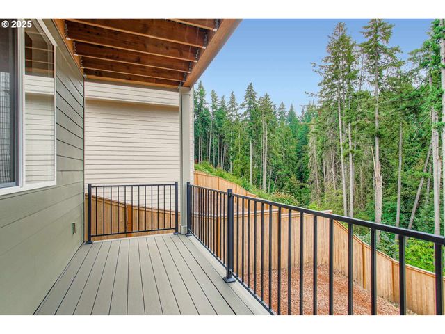 7827 Sw THORNBRIDGE Ter, Beaverton, OR 97007