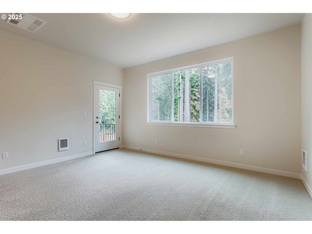 7827 Sw THORNBRIDGE Ter, Beaverton, OR 97007