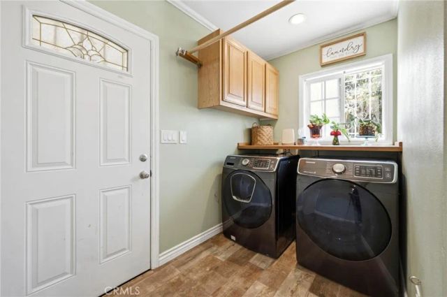 1100 W Gage Avenue, Los Angeles, CA 90044