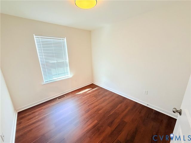 1501 stonewall Manor Dr, Henrico, VA 23228