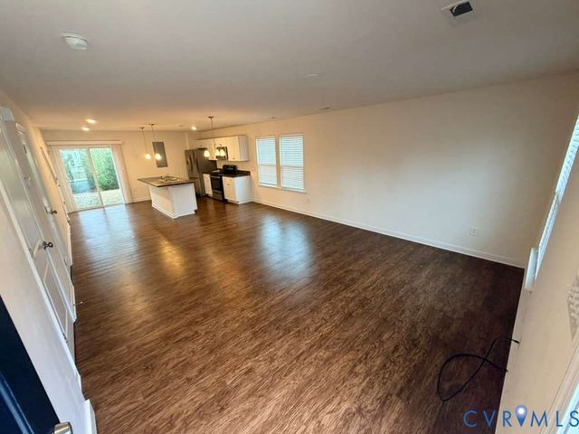 1501 stonewall Manor Dr, Henrico, VA 23228