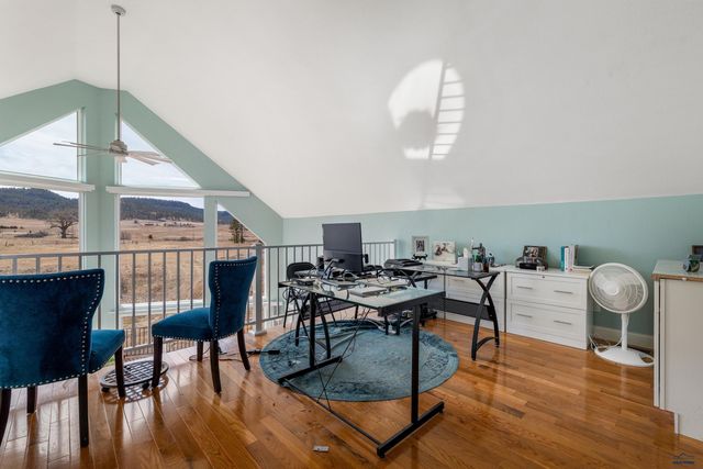 12589 RED DIRT RD, Hot Springs, SD 57747