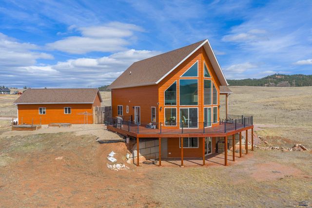 12589 RED DIRT RD, Hot Springs, SD 57747