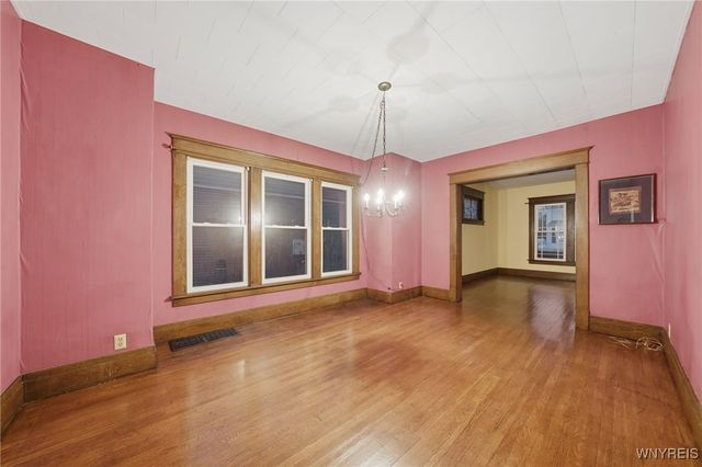 14 Lombardy Street, Lancaster, NY 14086