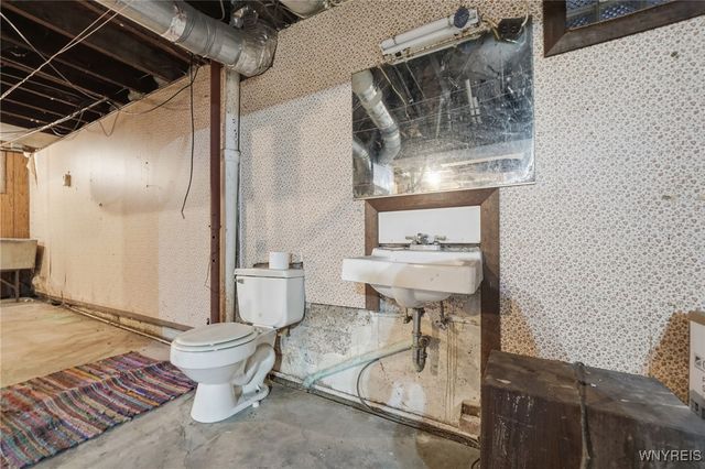 14 Lombardy Street, Lancaster, NY 14086