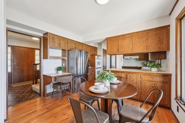 3921 Crystal Lake Boulevard, Robbinsdale, MN 55422