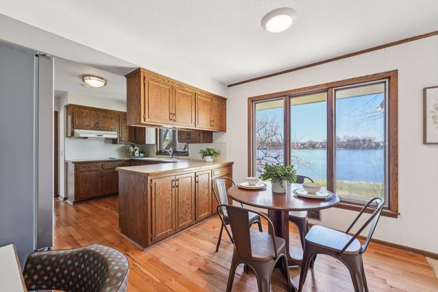 3921 Crystal Lake Boulevard, Robbinsdale, MN 55422