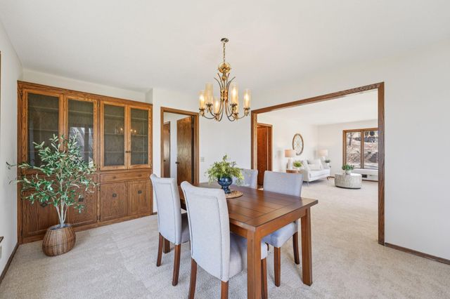 3921 Crystal Lake Boulevard, Robbinsdale, MN 55422