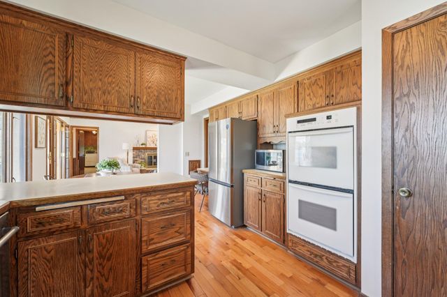 3921 Crystal Lake Boulevard, Robbinsdale, MN 55422