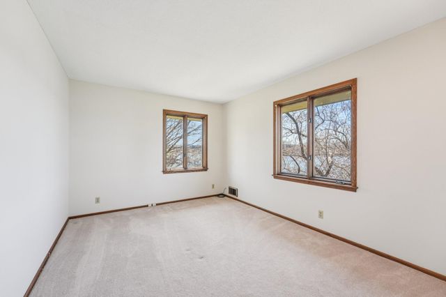 3921 Crystal Lake Boulevard, Robbinsdale, MN 55422