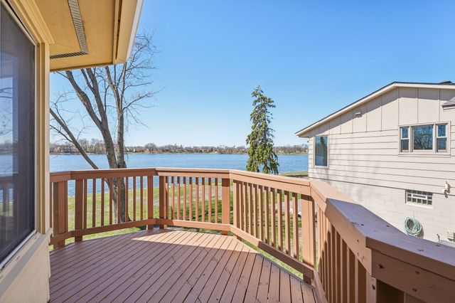 3921 Crystal Lake Boulevard, Robbinsdale, MN 55422