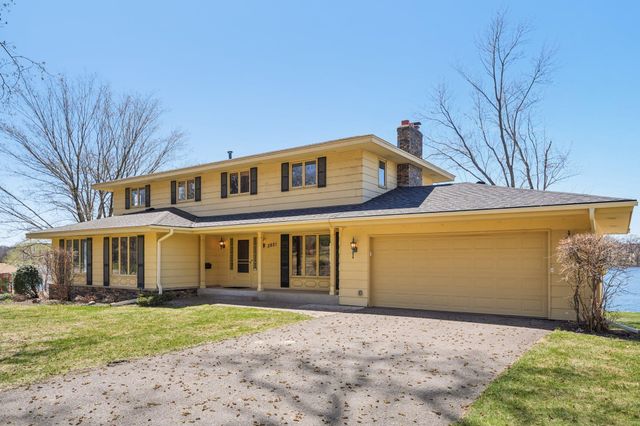 3921 Crystal Lake Boulevard, Robbinsdale, MN 55422