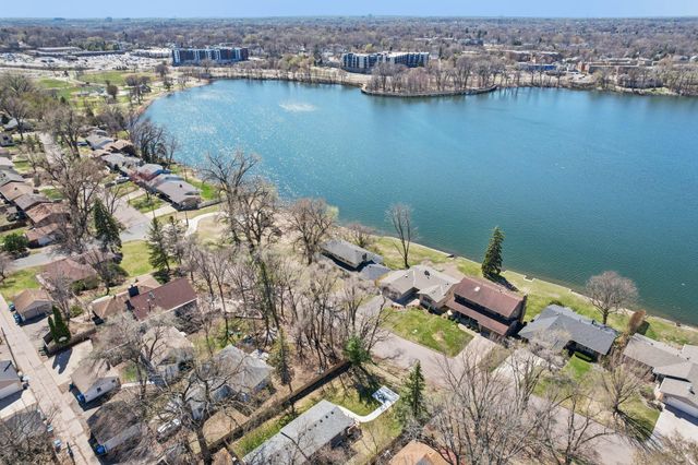 3921 Crystal Lake Boulevard, Robbinsdale, MN 55422