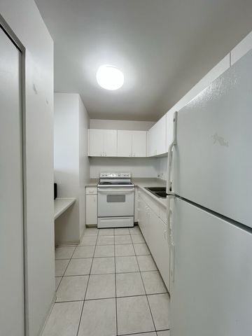 5320 N Sheridan Road 2110, Chicago, IL 60640