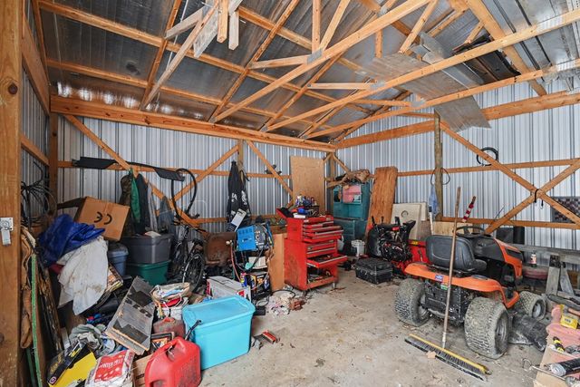 2130 State Route 39, Lucas, OH 44843