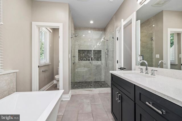 924 28TH ST S, Arlington, VA 22202